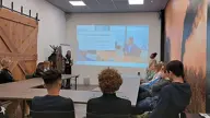 Presentatie Scherm Met Publiek En Spreker